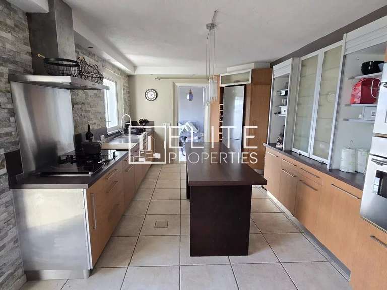 Maison Tanneron - 5 chambres - 218m²