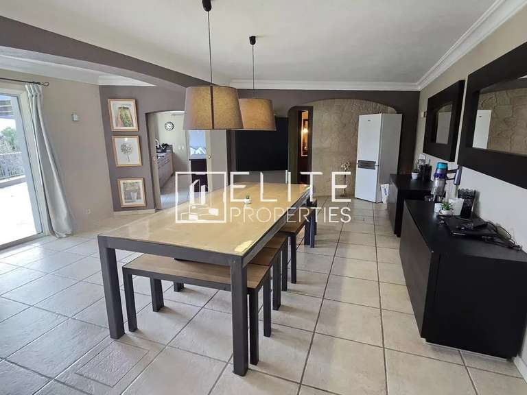 Maison Tanneron - 5 chambres - 218m²