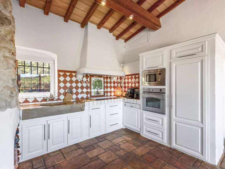 Propriété Taradeau - 5 chambres - 340m²