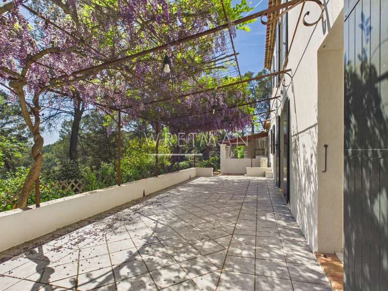 Villa Taradeau - 5 chambres - 190m²