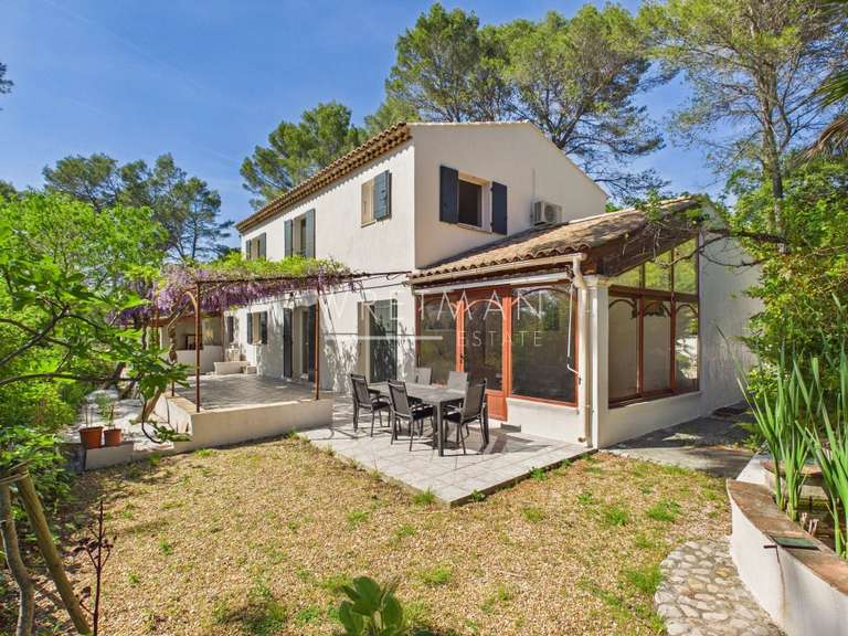 Villa Taradeau - 5 chambres - 190m²