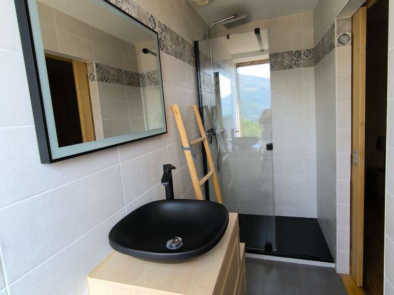 Propriété Tarascon-sur-Ariège - 4 chambres - 270m²