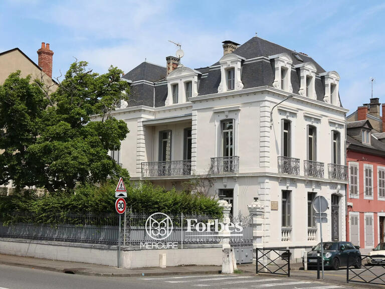House Tarbes - 5 bedrooms - 274m²