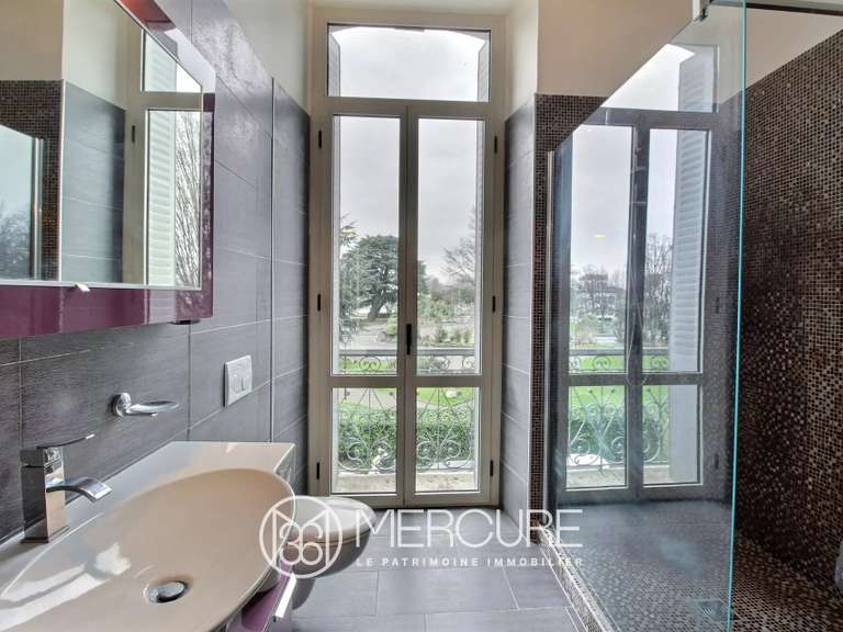 Maison Tarbes - 5 chambres - 274m²