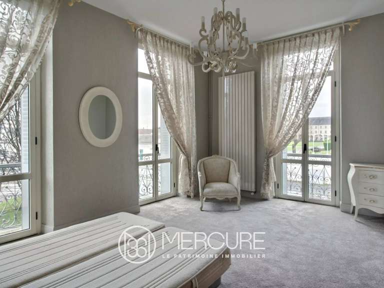 Maison Tarbes - 5 chambres - 274m²