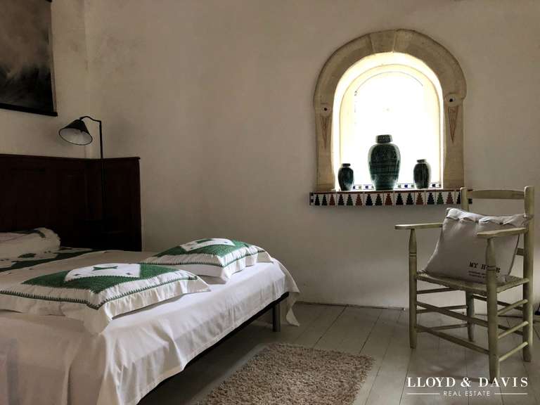 Maison Targon - 6 chambres - 323m²