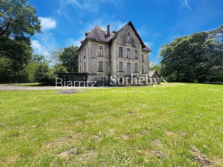 Château Tarnos - 600m²
