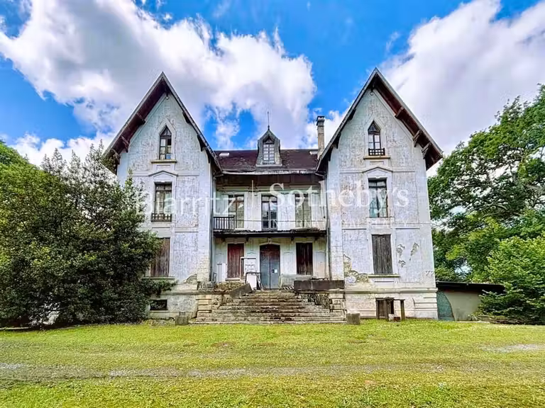 Château Tarnos - 600m²