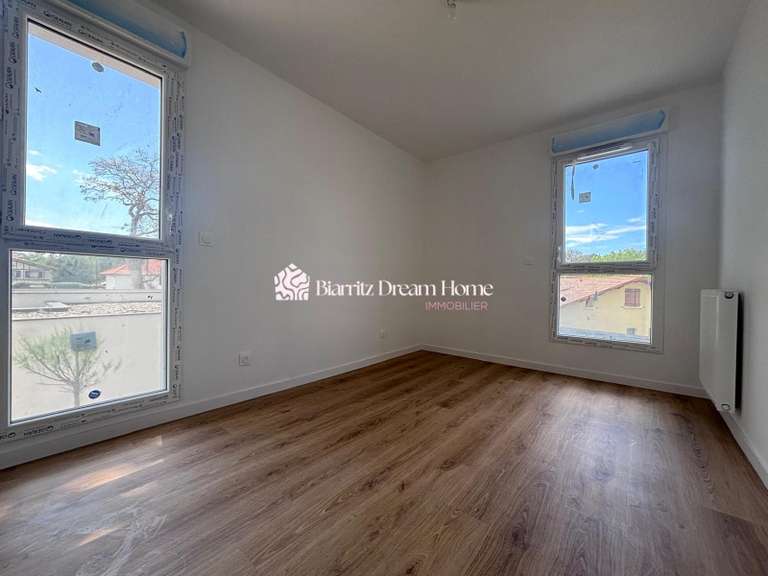 Maison Tarnos - 4 chambres - 106m²