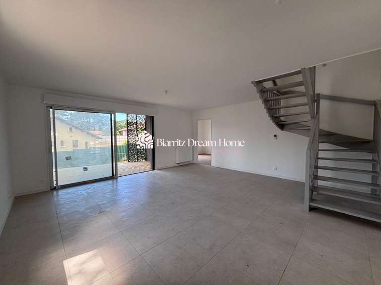 Maison Tarnos - 4 chambres - 106m²