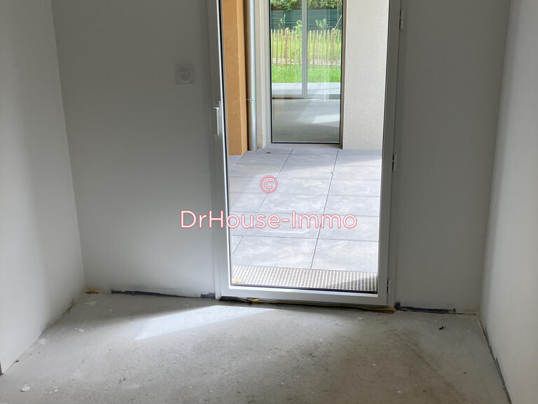 Apartment Tassin-la-Demi-Lune - 4 bedrooms - 108m²