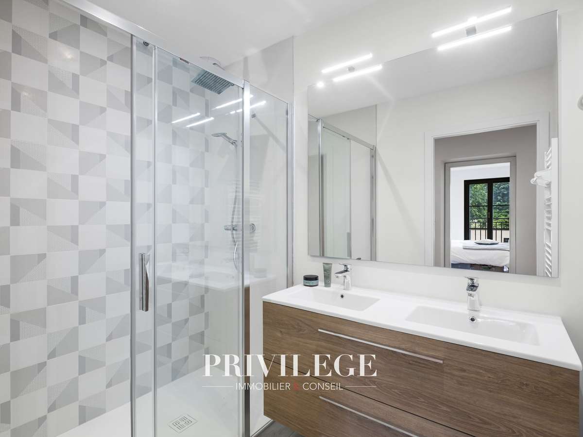 Apartment Tassin-la-Demi-Lune