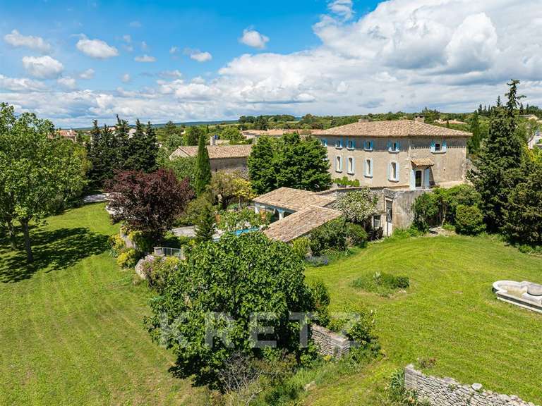 Maison Taulignan - 7 chambres - 560m²