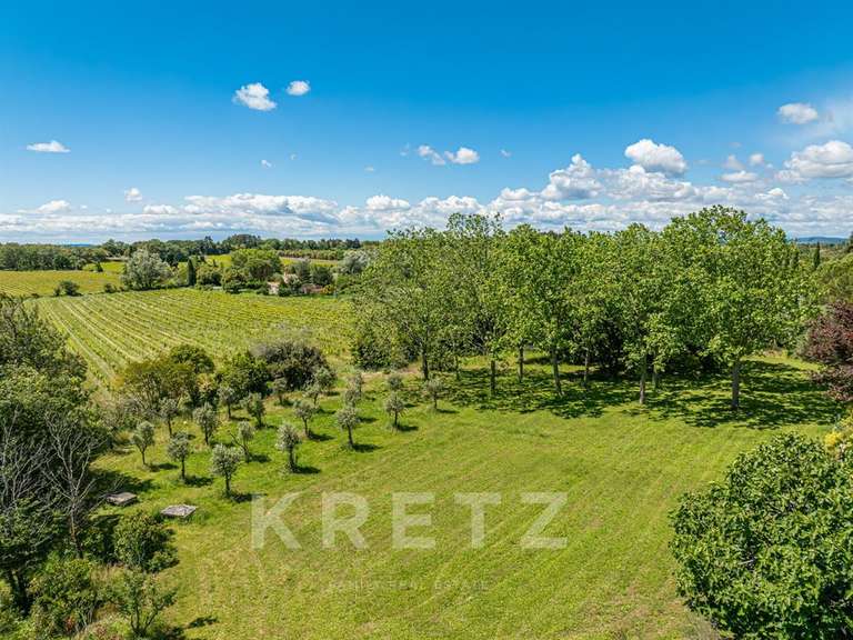 Maison Taulignan - 7 chambres - 560m²