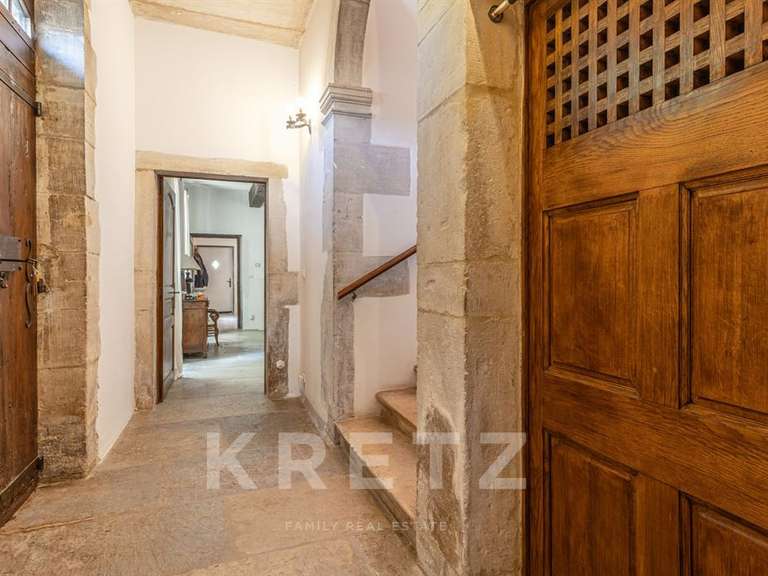 Maison Taulignan - 7 chambres - 560m²
