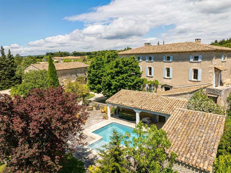 Maison Taulignan - 7 chambres - 560m²
