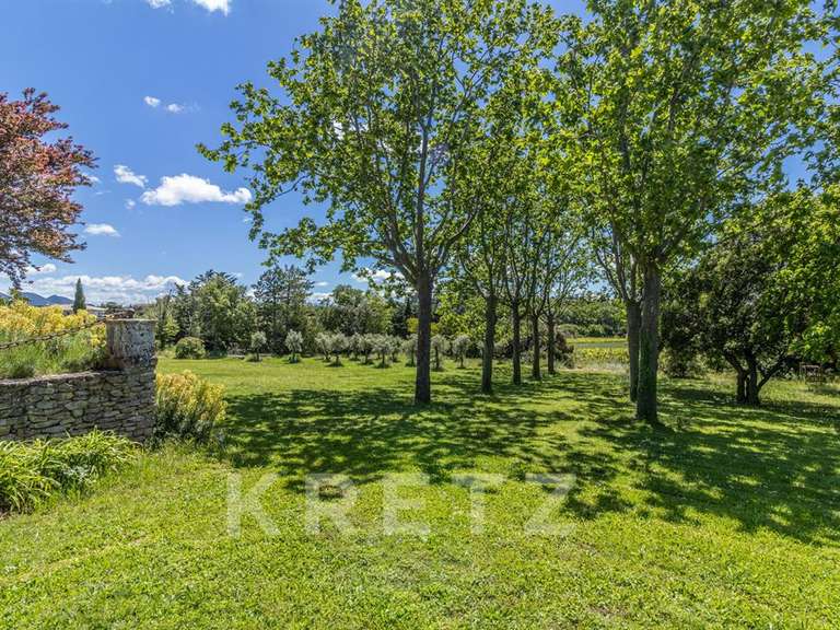 Maison Taulignan - 7 chambres - 560m²