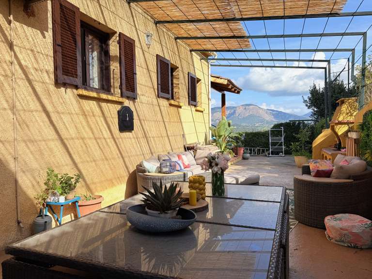 House Tavaco - 5 bedrooms - 200m²