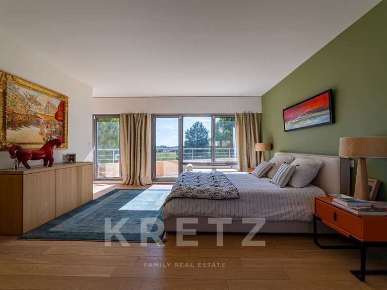 House Tavel - 4 bedrooms - 367m²