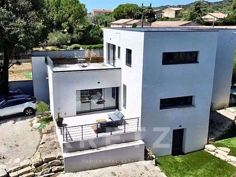 Maison Tavel - 4 chambres - 199m²