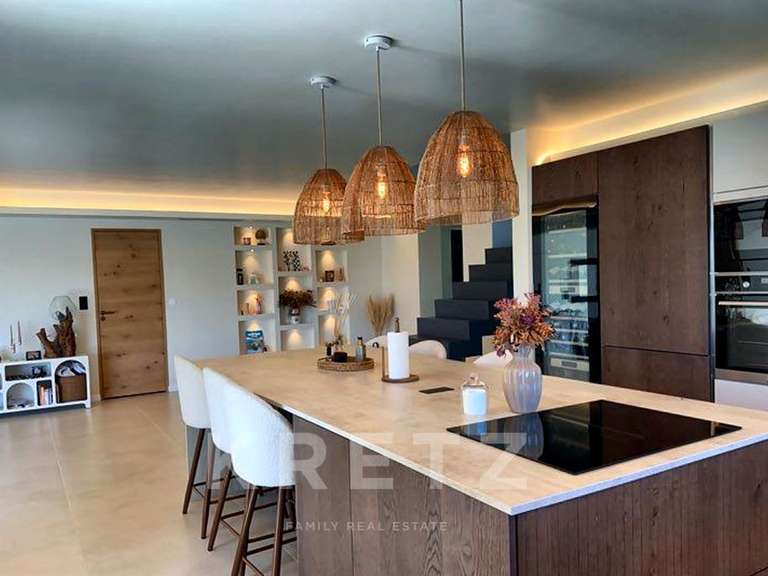 Maison Tavel - 4 chambres - 199m²