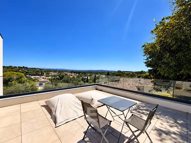 Maison Tavel - 4 chambres - 199m²