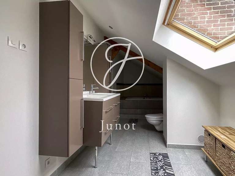 House Templeuve-en-Pévèle - 5 bedrooms - 272m²