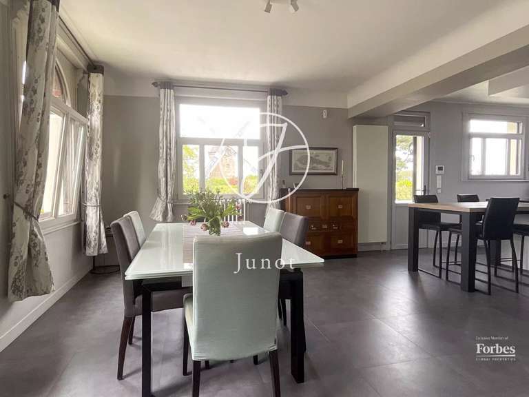 House Templeuve-en-Pévèle - 5 bedrooms - 272m²