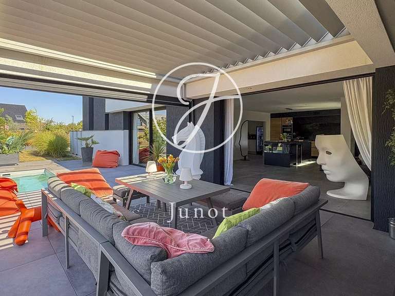 House Templeuve-en-Pévèle - 3 bedrooms - 217m²