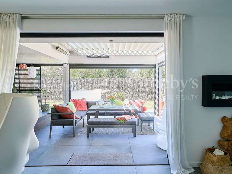 Maison Templeuve-en-Pévèle - 4 chambres - 217m²