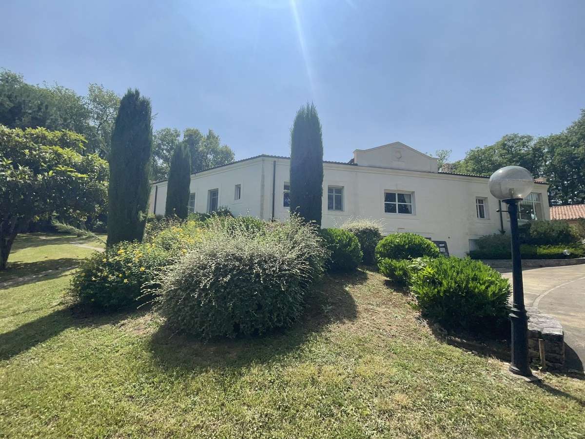 Maison Terrasson-Lavilledieu