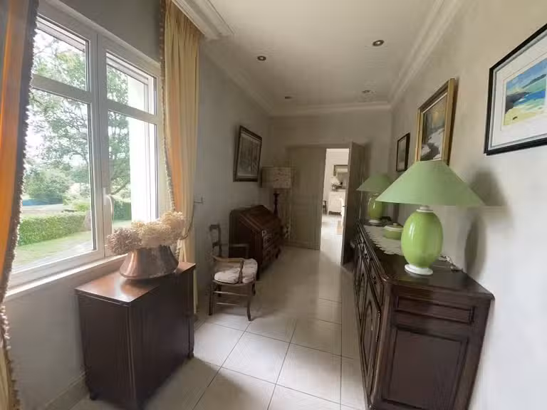 Maison Terrasson-Lavilledieu - 4 chambres - 247m²