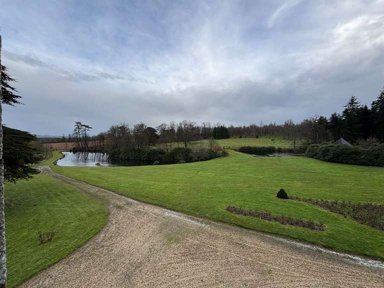 Maison Tessy-sur-Vire - 11 chambres - 446m²