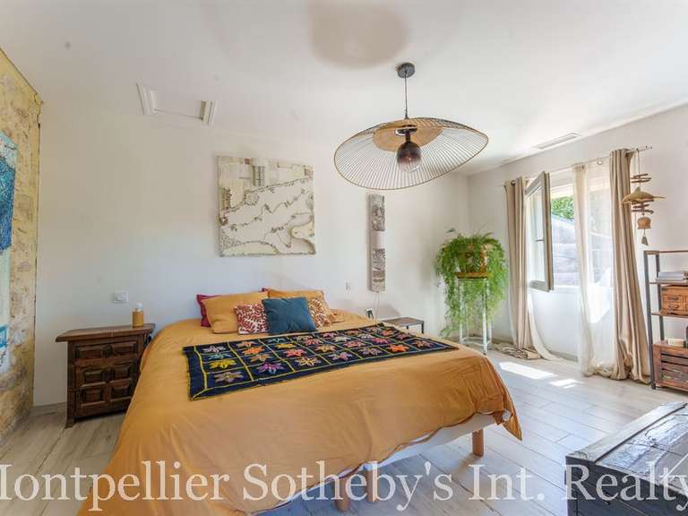 Maison Teyran - 4 chambres - 304m²
