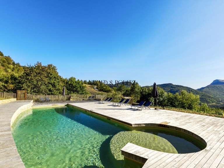 House Teyssières - 17 bedrooms - 600m²