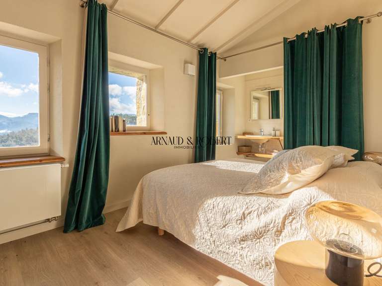 House Teyssières - 17 bedrooms - 600m²