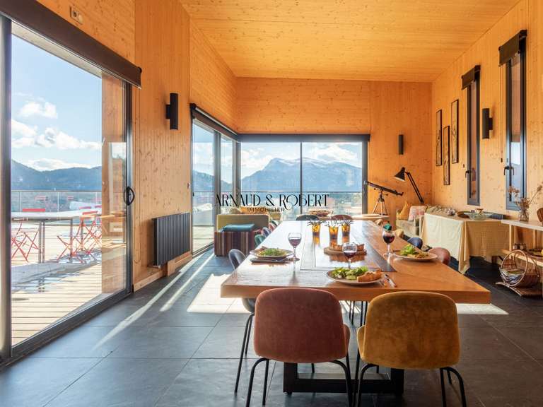 House Teyssières - 17 bedrooms - 600m²
