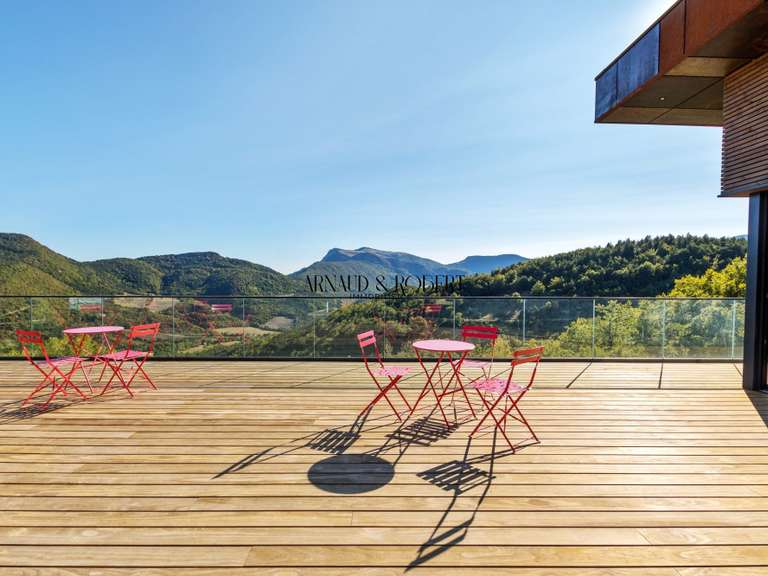 House Teyssières - 17 bedrooms - 600m²