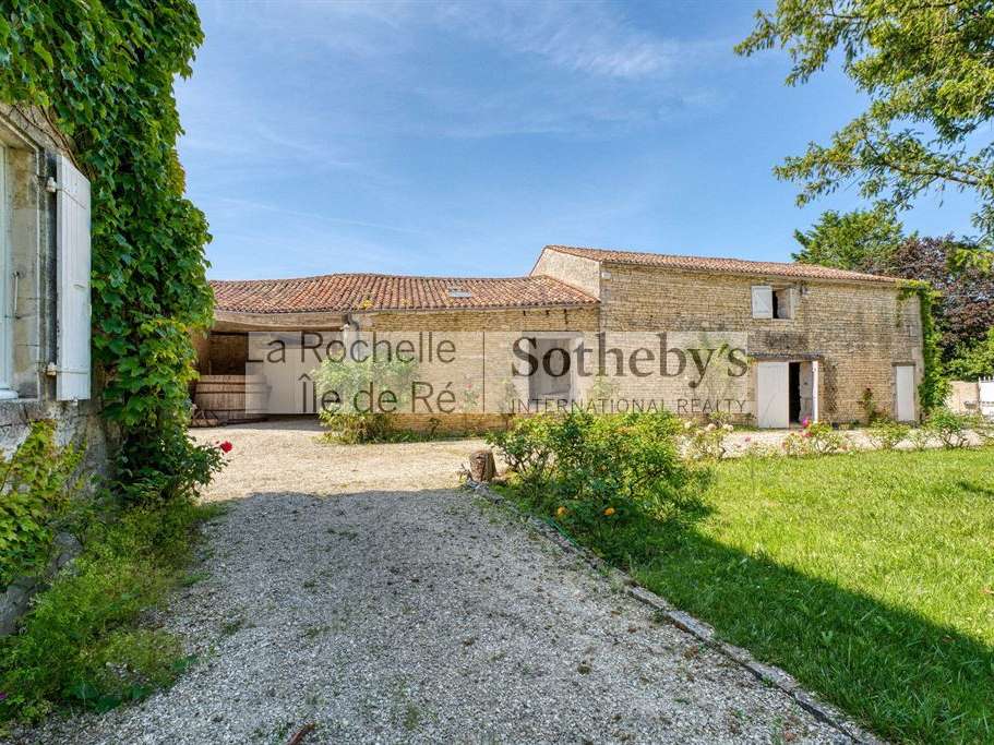 House Thairé