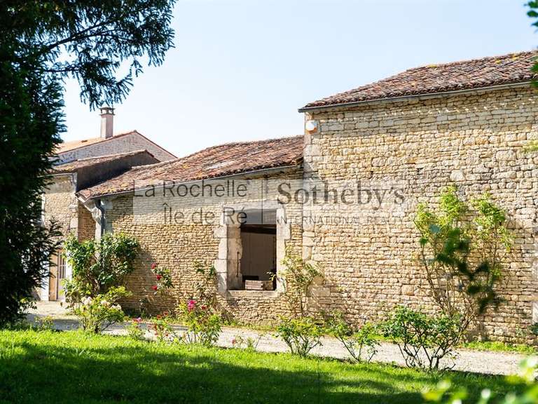 House Thairé - 5 bedrooms - 235m²