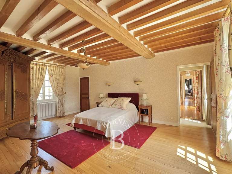 Maison Thaon - 3 chambres - 206m²