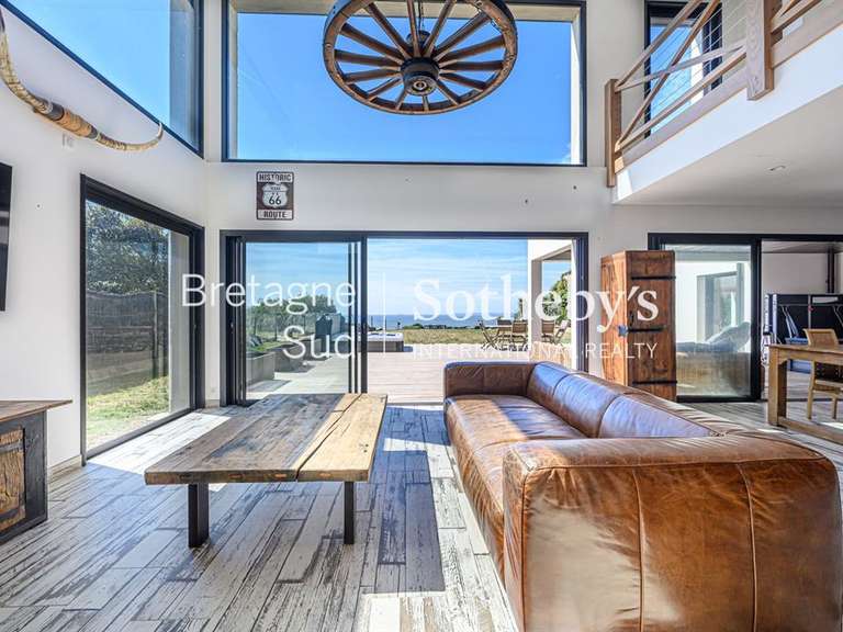 House tharon-plage - 7 bedrooms - 467m²