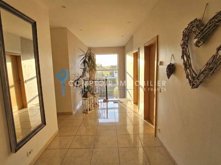 Villa Théding - 5 chambres - 396m²