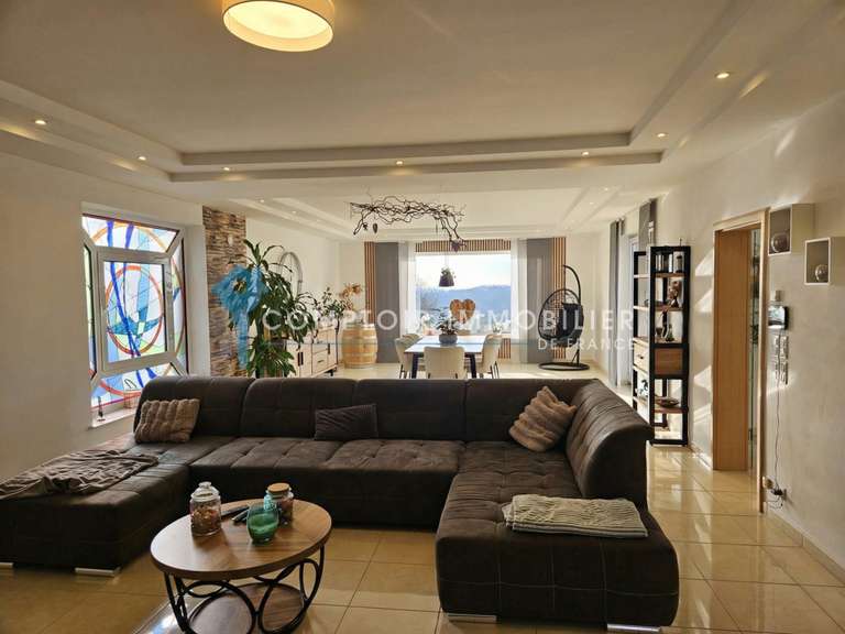 Villa Théding - 5 chambres - 396m²