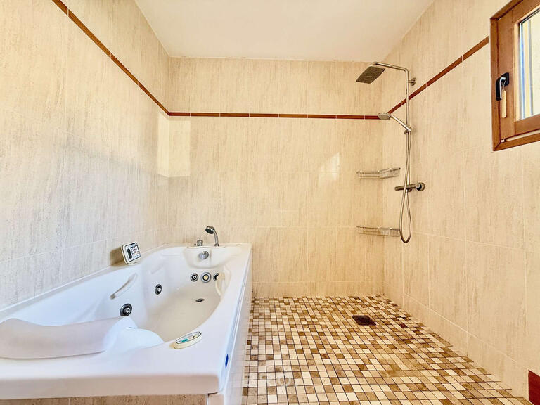 Maison Theix-Noyalo - 7 chambres