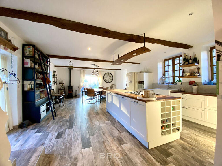 House Theix-Noyalo - 8 bedrooms