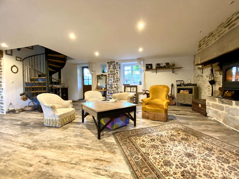 House Theix-Noyalo - 8 bedrooms