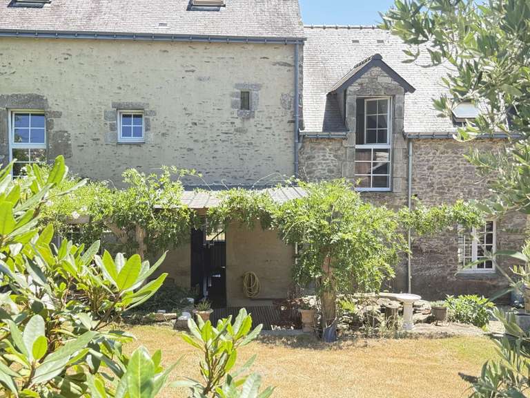 Maison Theix-Noyalo - 8 chambres