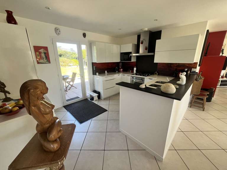 House Theix-Noyalo - 5 bedrooms