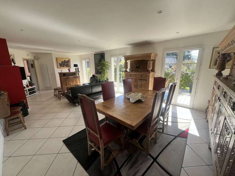 House Theix-Noyalo - 5 bedrooms